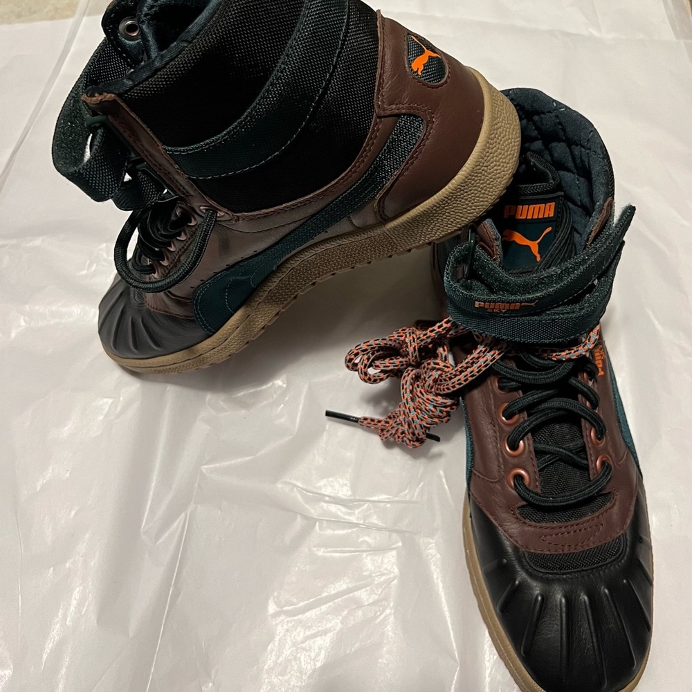 Black and Brown Lace-Up Sneakers - Picture 6 of 7